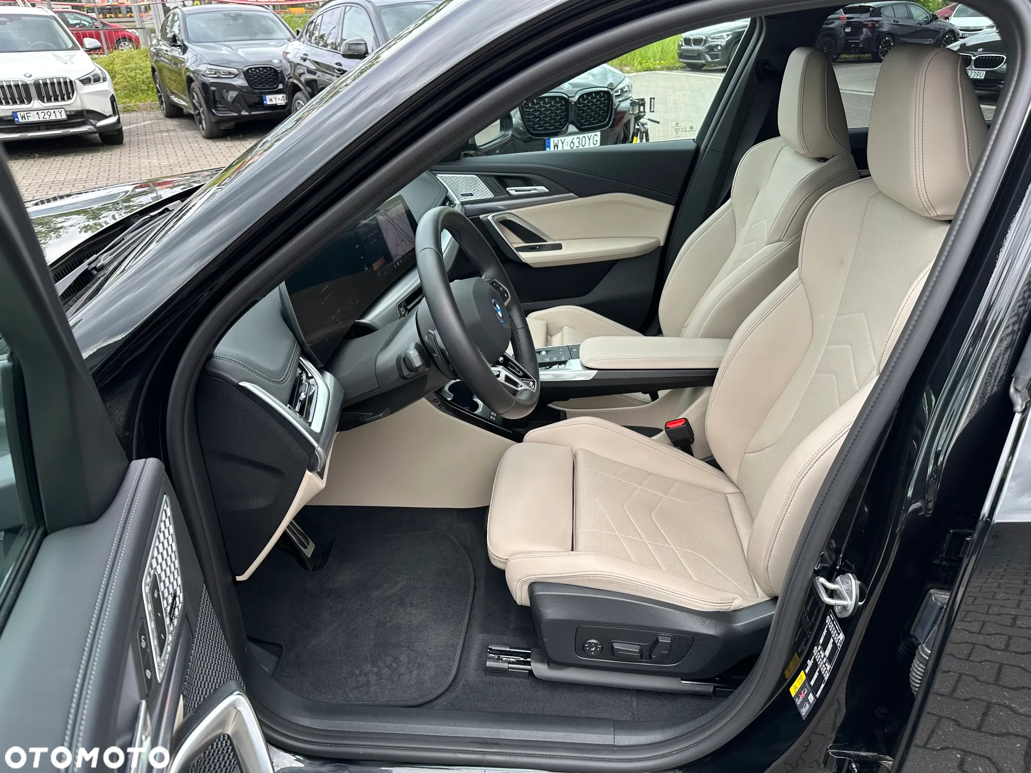 BMW iX1 xDrive30 66.5kWh M Sport Edition - 6
