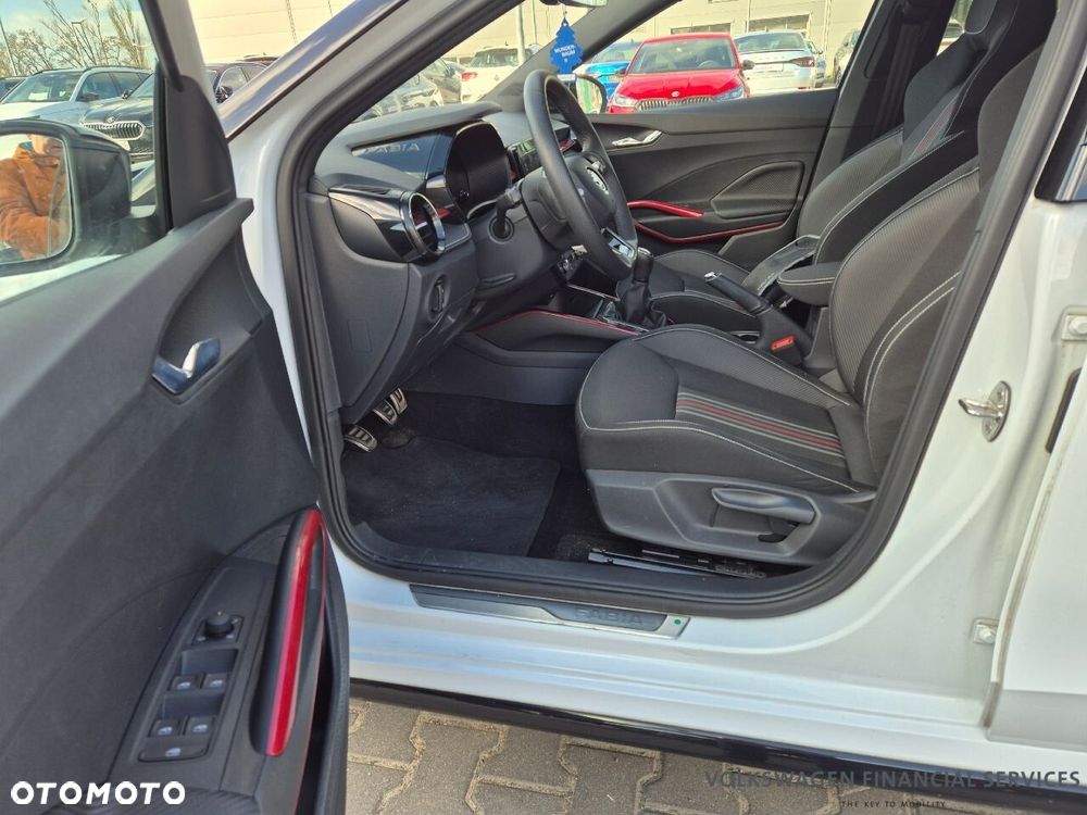 Skoda Fabia 1.0 TSI Monte Carlo - 8