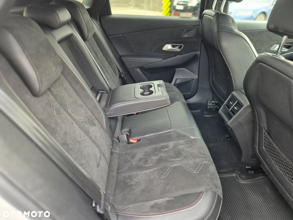 DS Automobiles DS 7 Crossback - 30