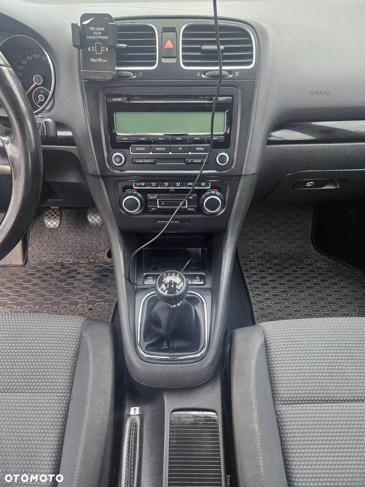 Volkswagen Golf 1.6 TDI Comfortline - 9