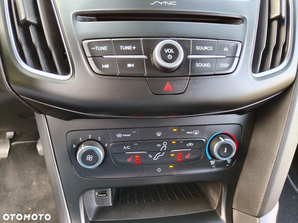 Ford Focus Turnier 1.5 EcoBoost Start-Stopp-System Business Edition - 29