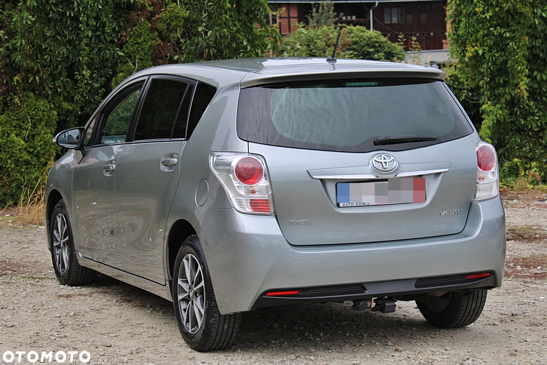 Toyota Verso - 7