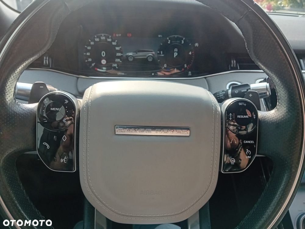 Land Rover Range Rover Evoque - 14