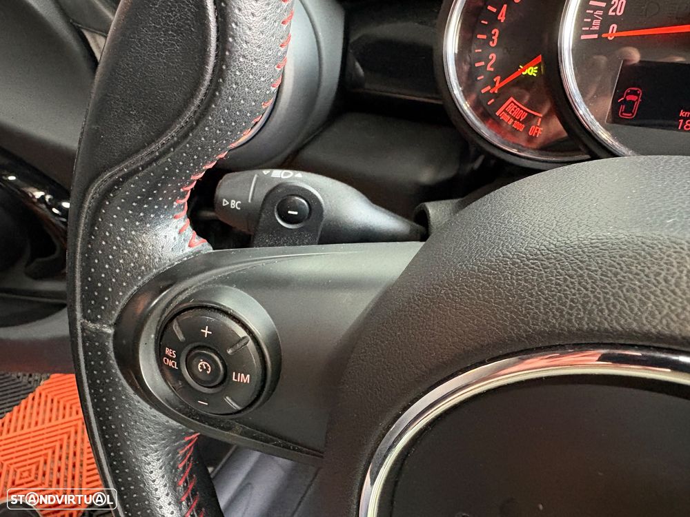 MINI 3 Portas Cooper SD Aut. - 43