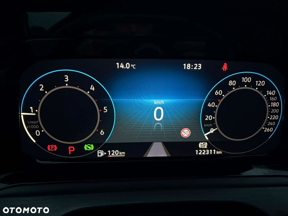 Volkswagen Golf - 31