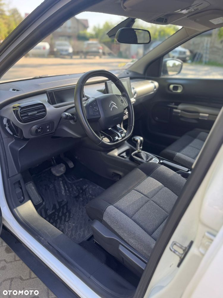 Citroën C4 Cactus - 13