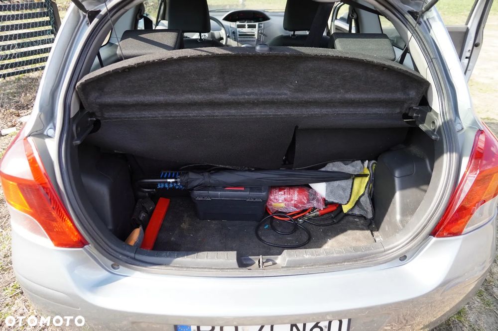 Toyota Yaris 1.33 Luna - 14
