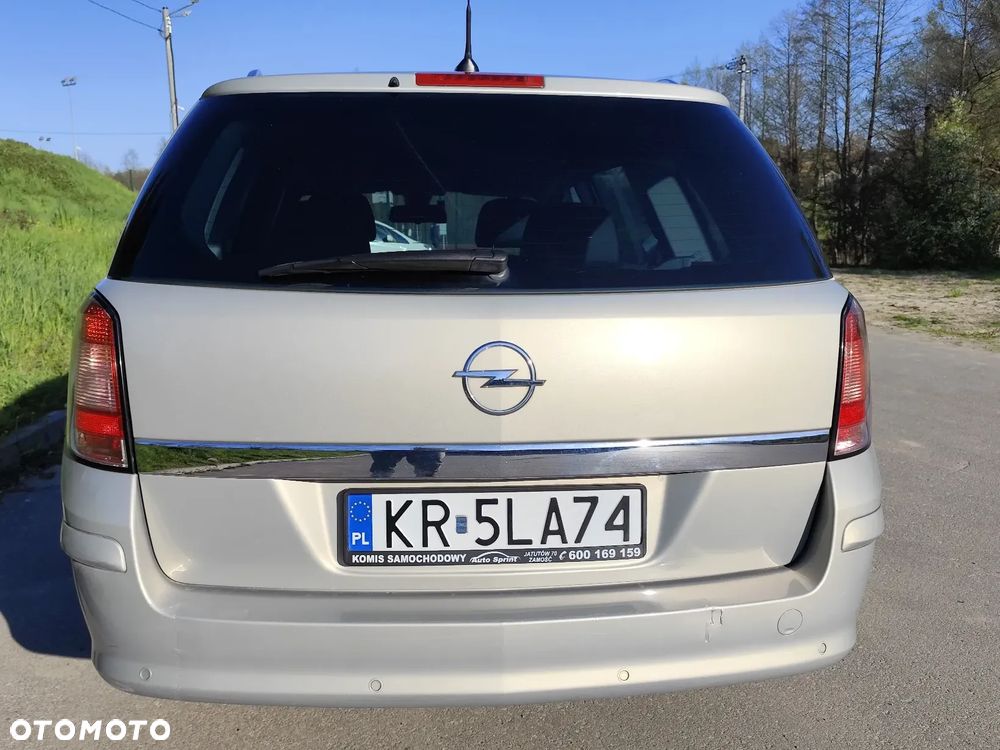 Opel Astra 1.7 CDTI DPF Cosmo - 5