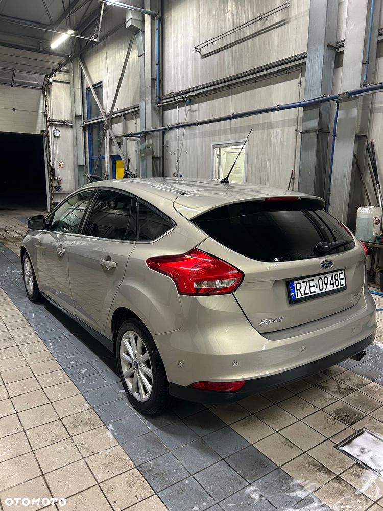 Ford Focus 1.5 EcoBoost Start-Stopp-System Titanium - 4