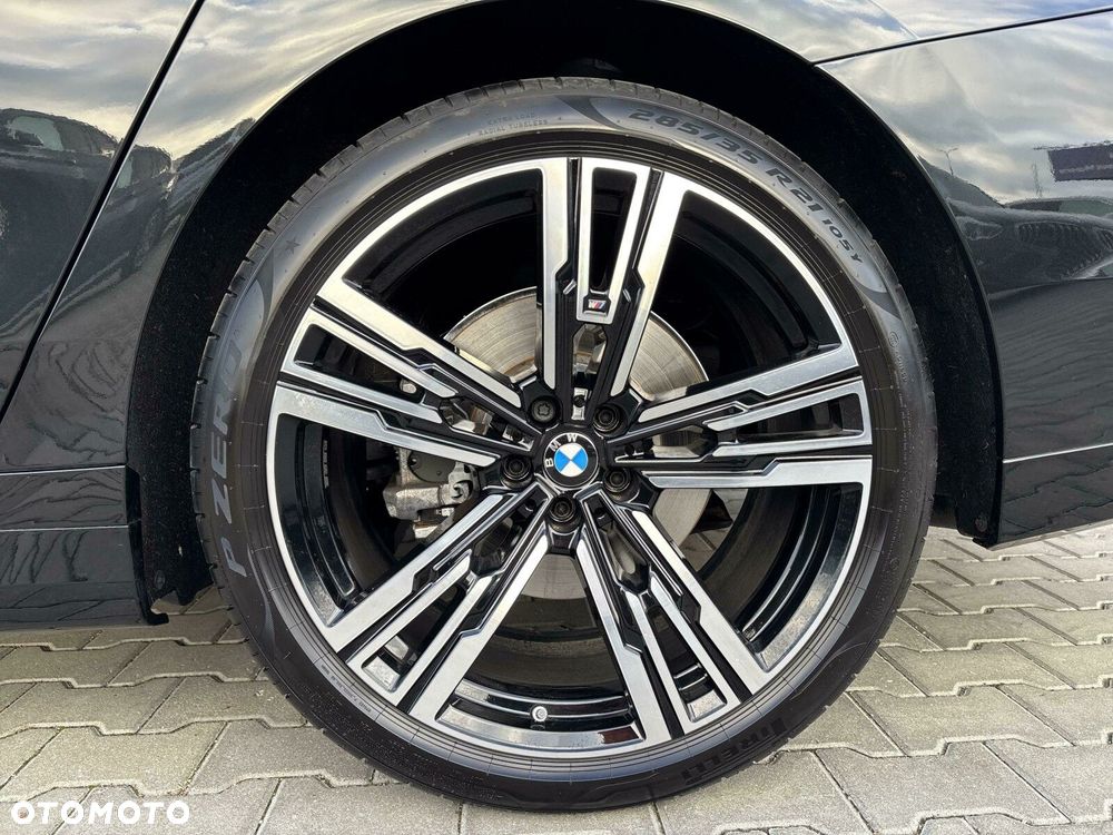 BMW Seria 7 - 10