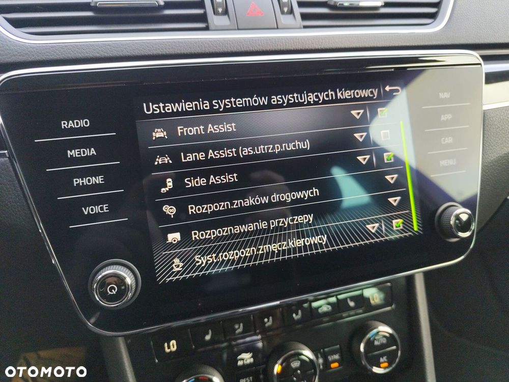 Skoda Superb - 37