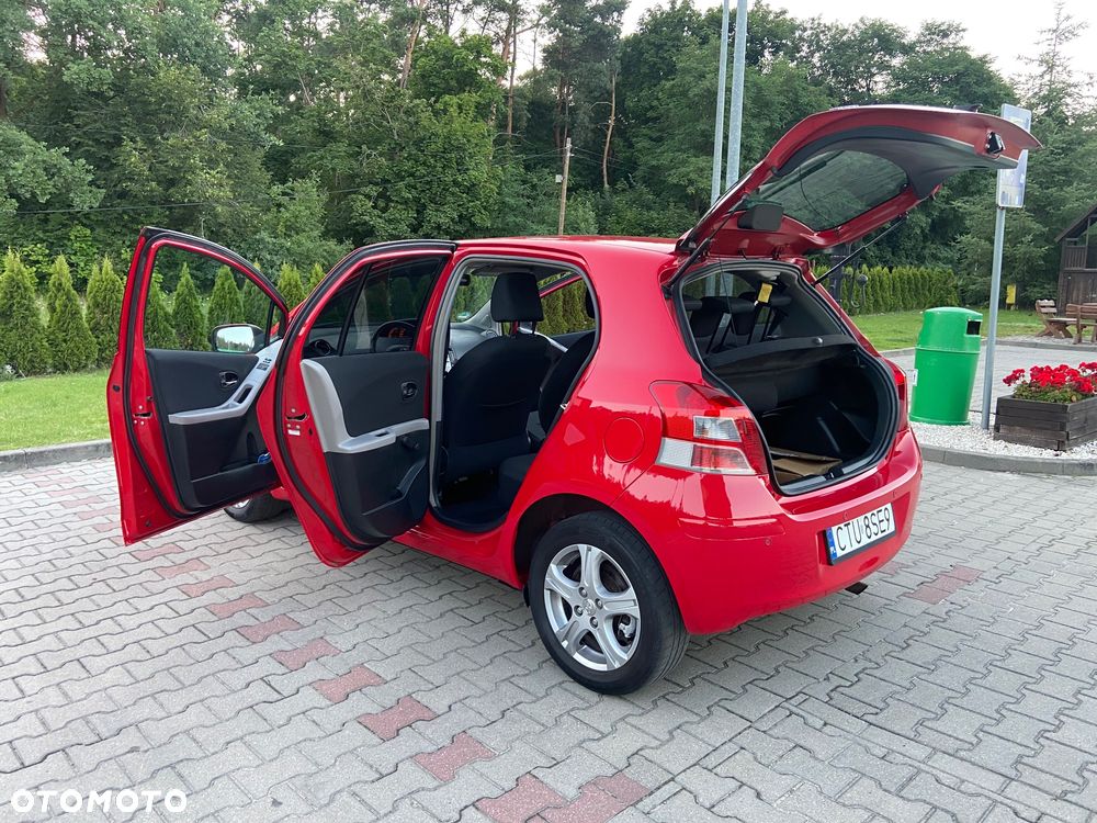 Toyota Yaris 1.33 Prestige - 10
