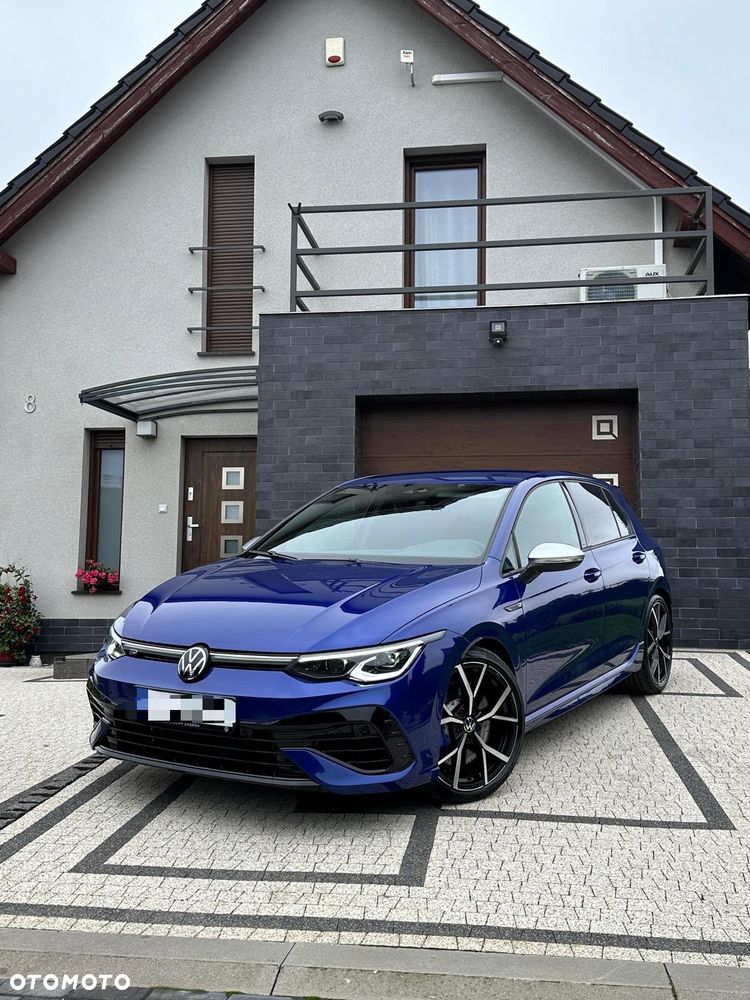 Volkswagen Golf - 2
