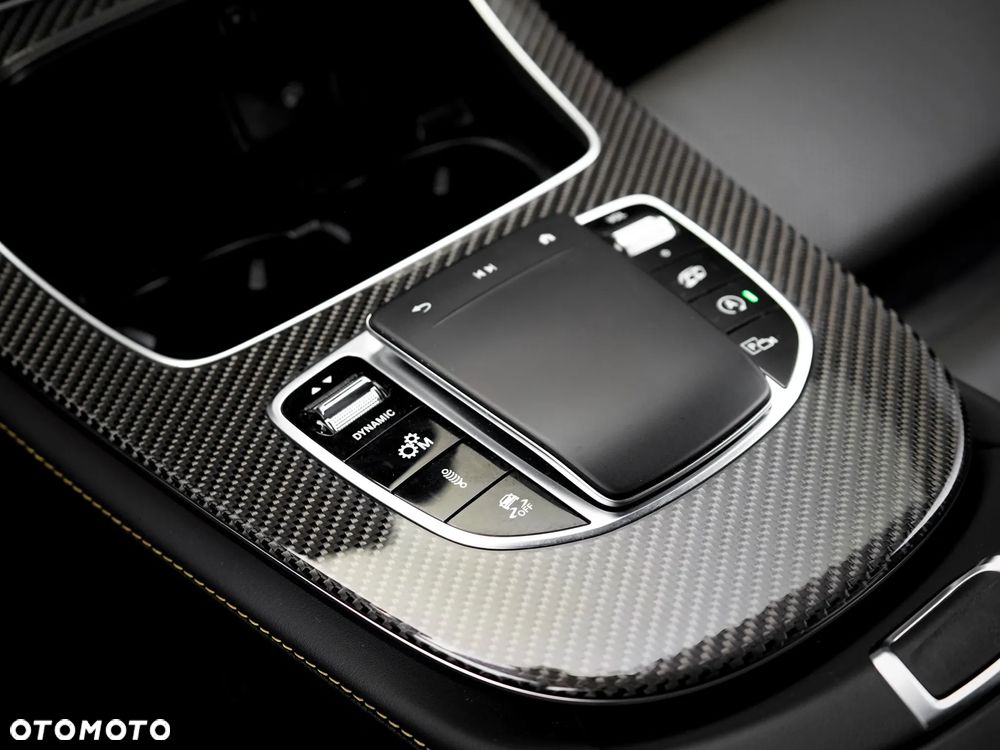 Mercedes-Benz Klasa E AMG 63 S 4Matic+ AMG Speedshift MCT-9G Final Edition - 26