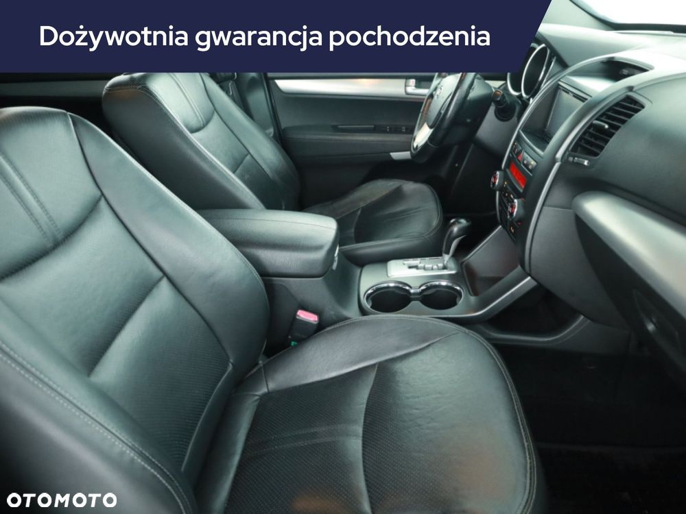 Kia Sorento - 9