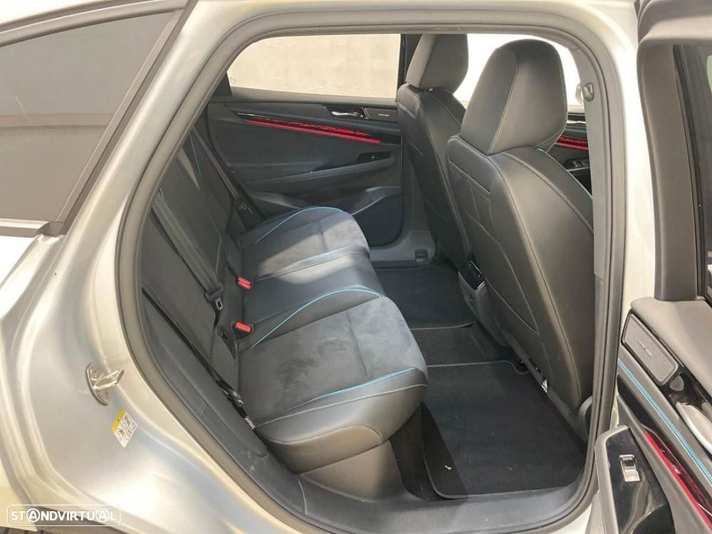 VW ID.7 Pro - 7