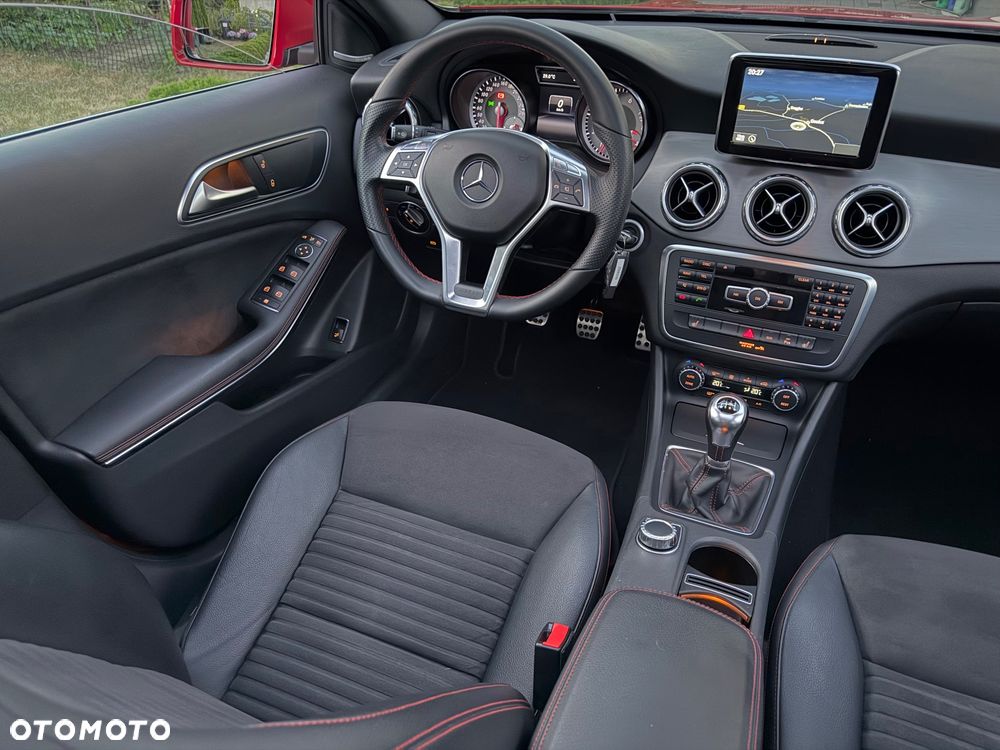 Mercedes-Benz GLA 200 AMG Line - 8