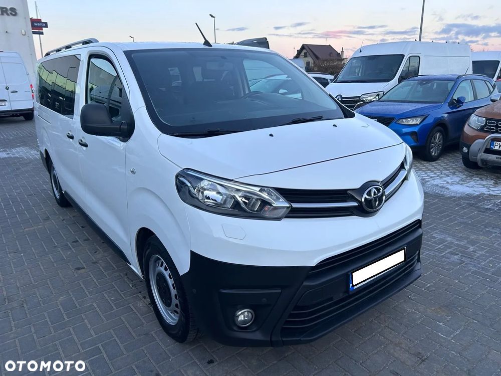 Toyota ProAce Kombi D-4D Long 2,8t