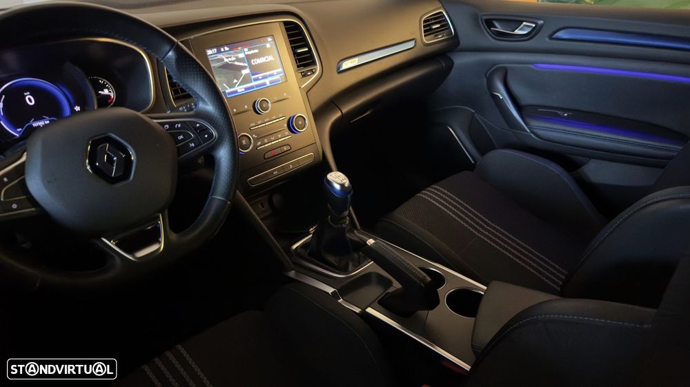 Renault Mégane Sport Tourer 1.5 dCi GT Line SS - 35