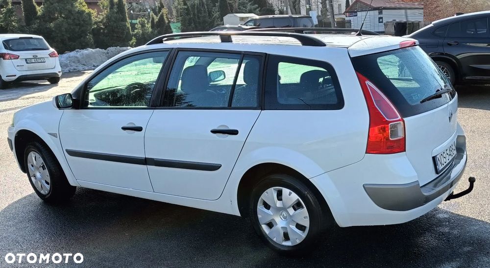 Renault Megane 1.6 Dynamique - 5