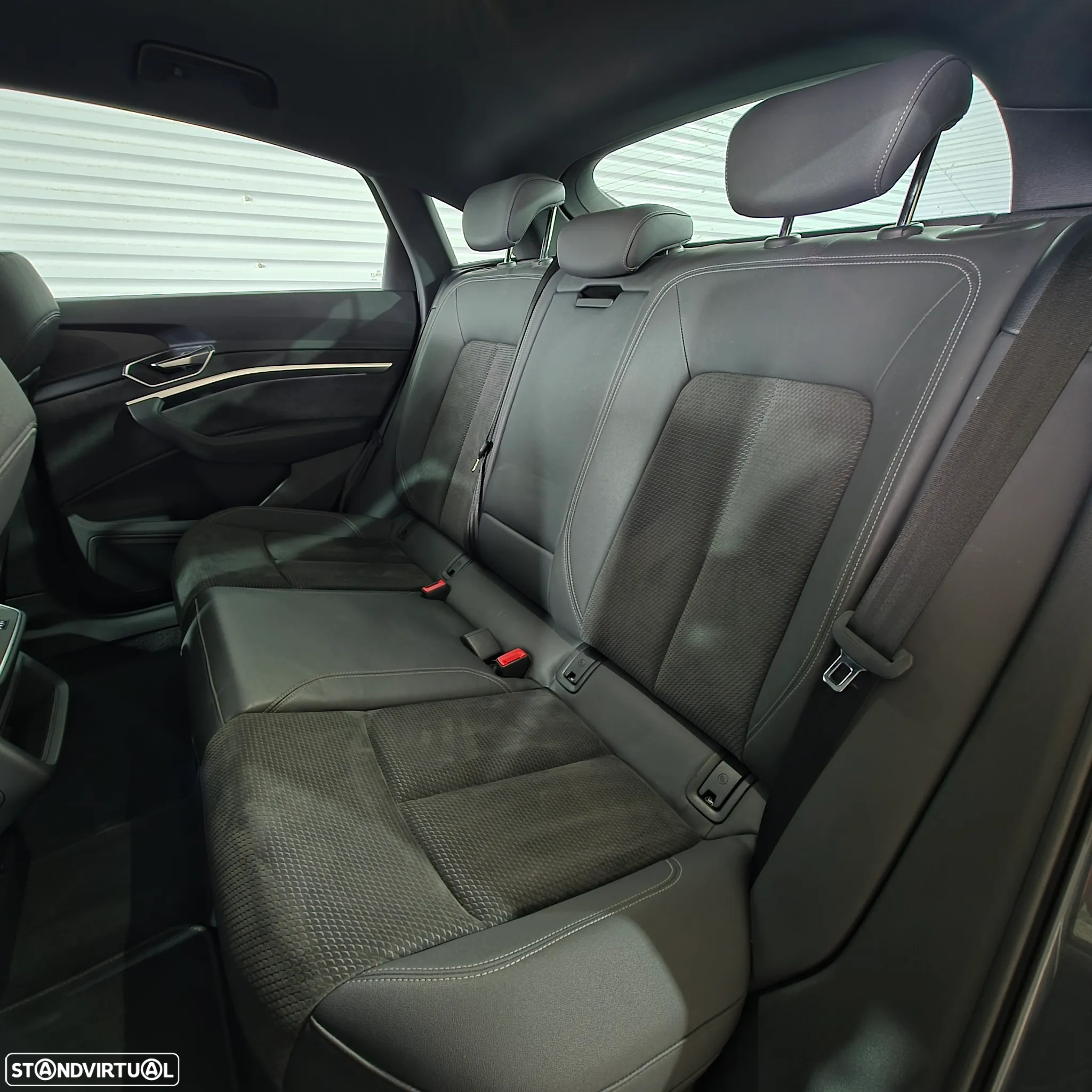 Audi e-tron Sportback 55 quattro S line - 23