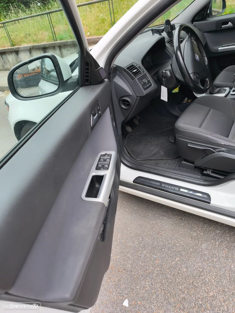Volvo V50 - 8