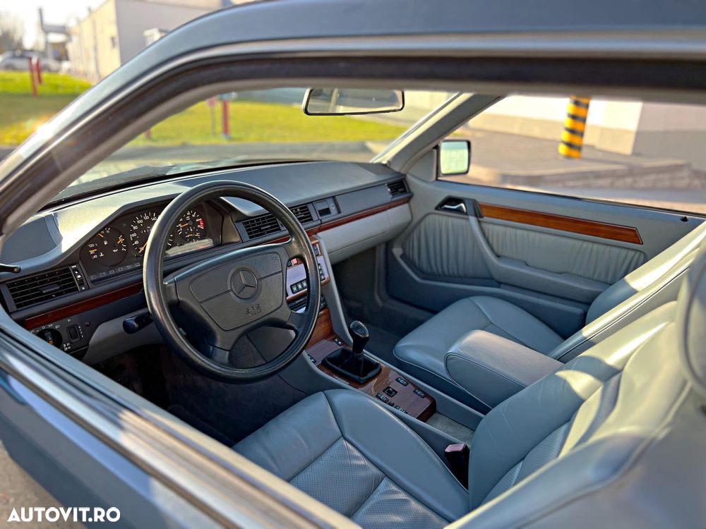 Mercedes-Benz E - 20