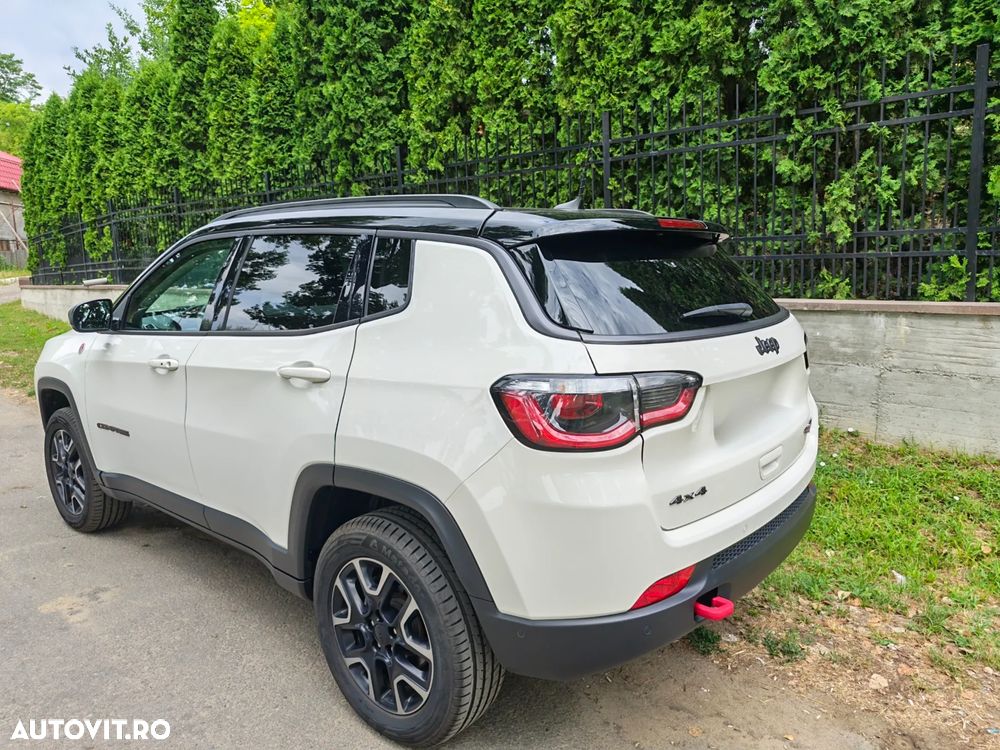Jeep Compass 2.0 M-Jet 4x4 AT9 Low Trailhawk - 3