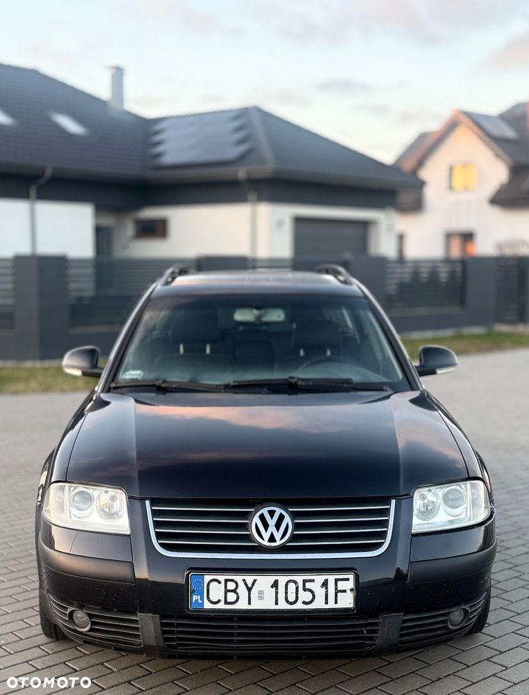 Volkswagen Passat 2004 photo 2