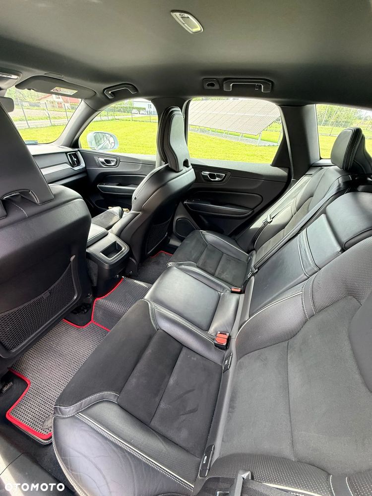 Volvo XC 60 D3 R-Design - 12