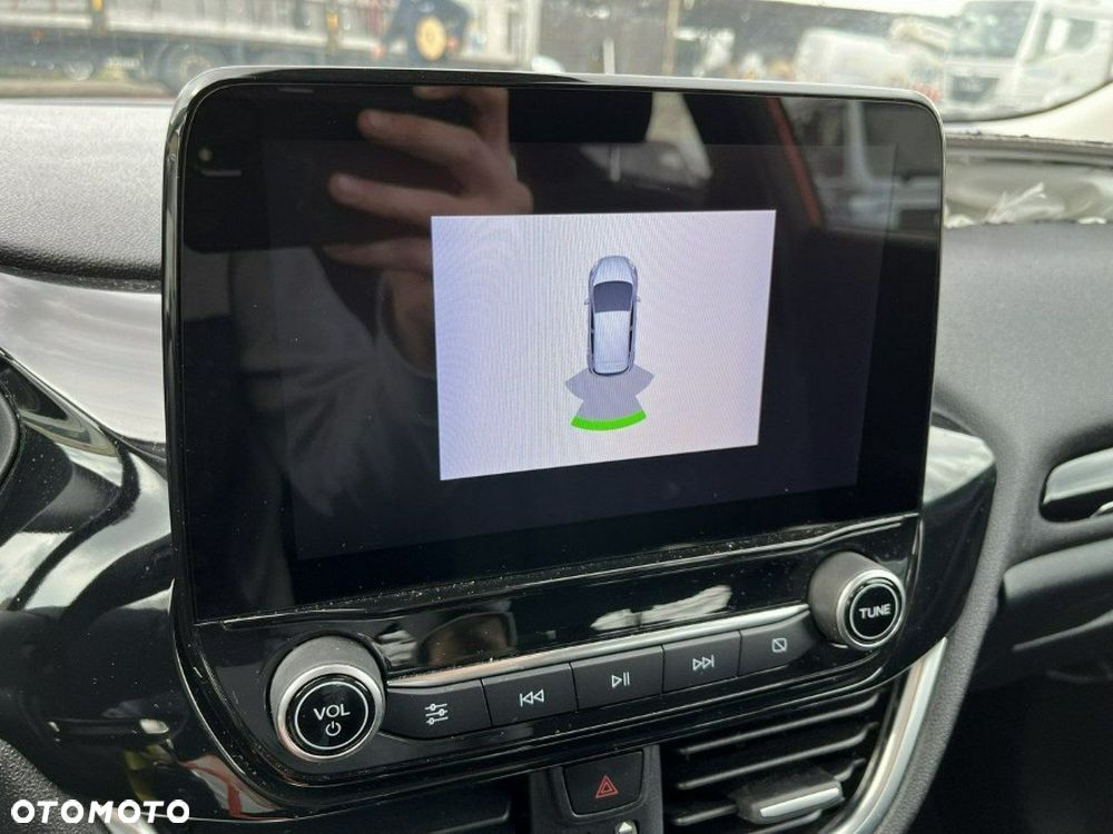 Ford Fiesta 1.1 S&S COOL&CONNECT - 21