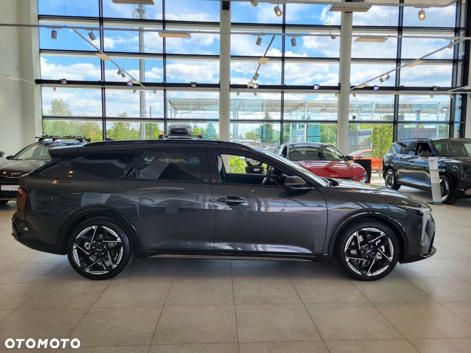 Kia K4 - 4