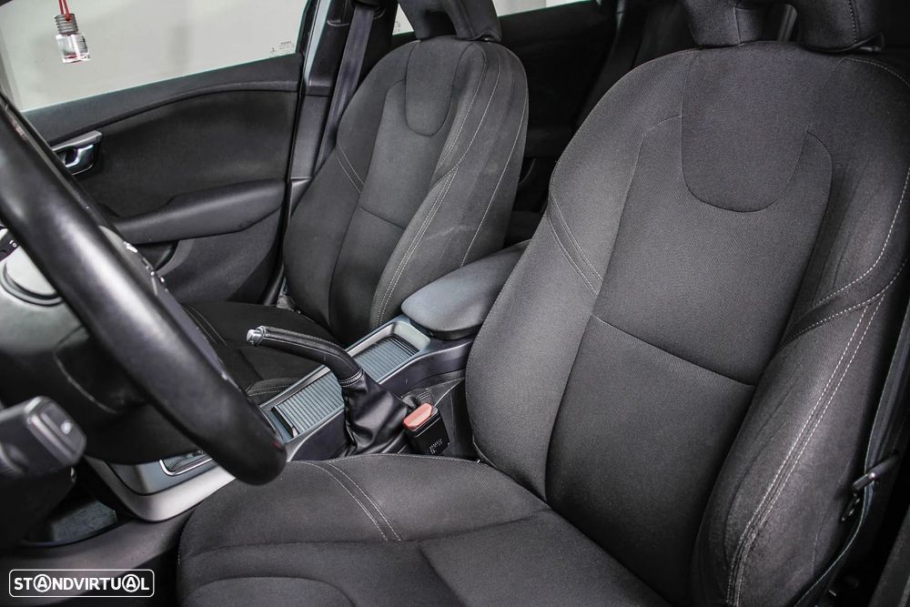 Volvo V40 2.0 D2 Kinetic Eco - 8