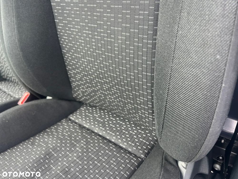Mercedes-Benz Vito - 24