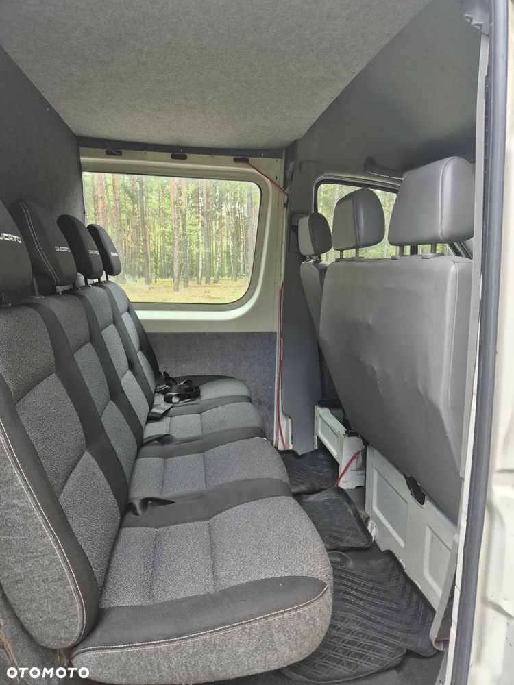 Volkswagen CRAFTER - 11