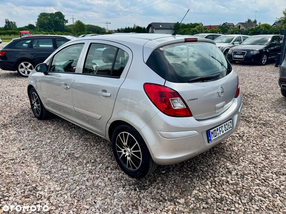 Opel Corsa - 3