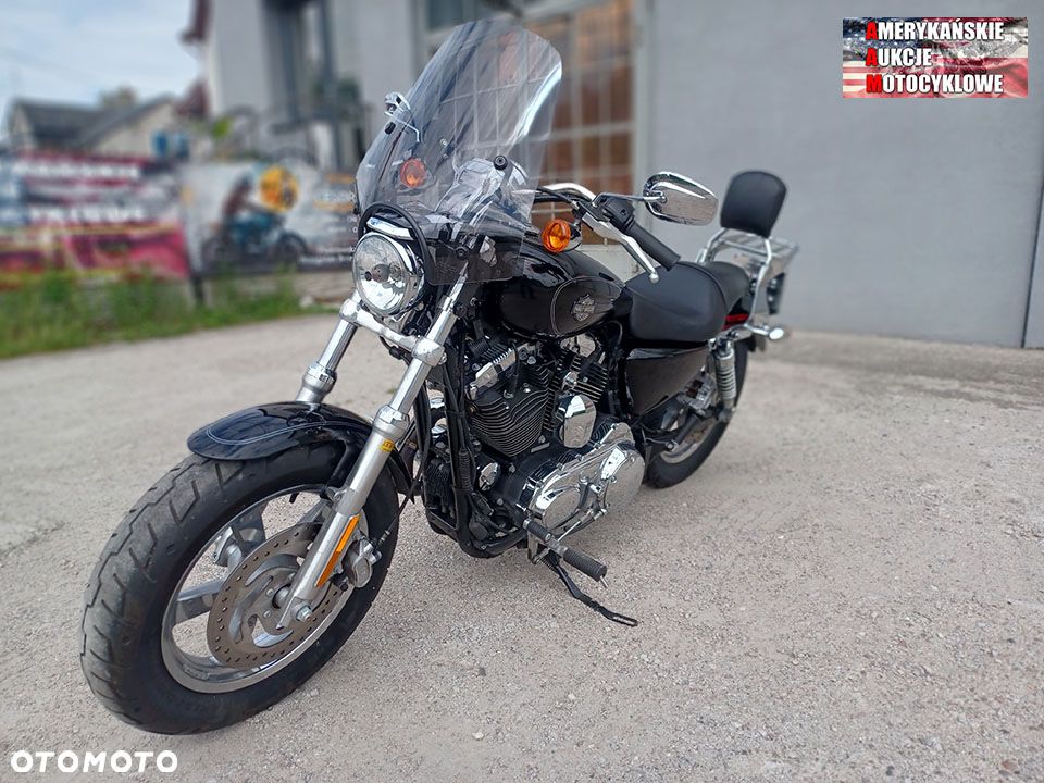 Harley-Davidson Sportster Custom 1200C - 3