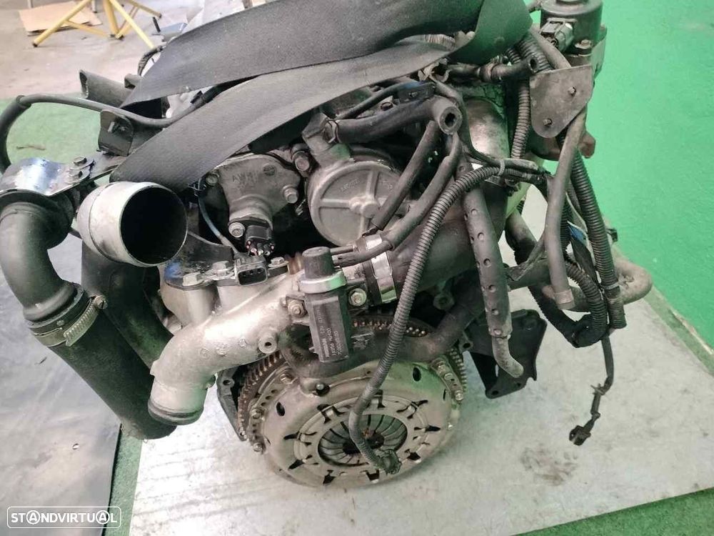 MOTOR COMPLETO NISSAN ALMERA TINO 2003 - 1