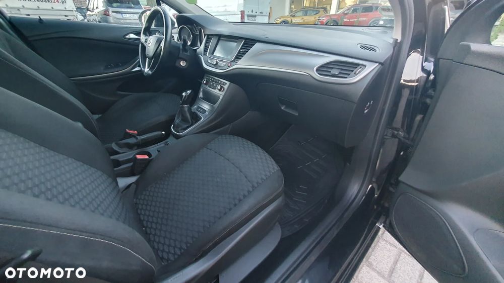 Opel Astra - 12