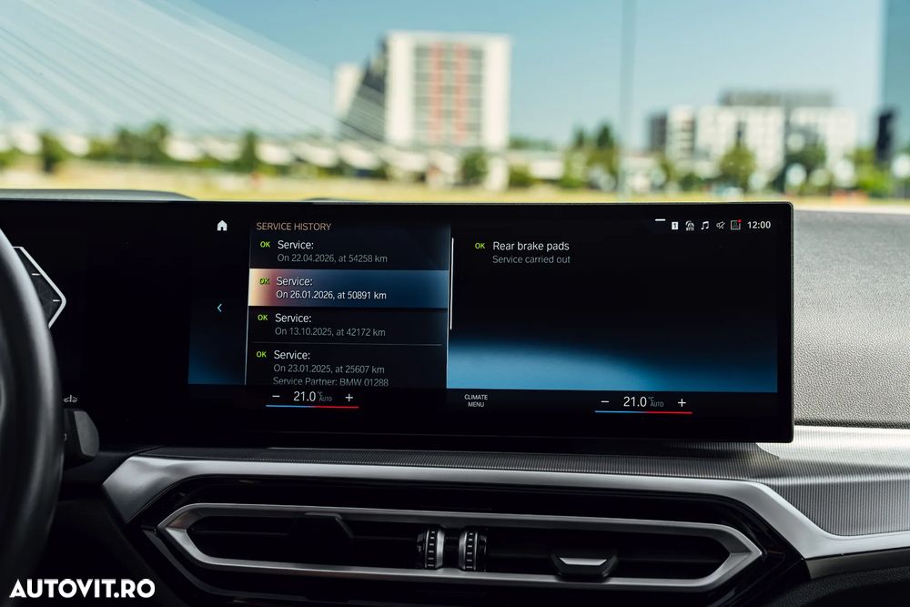BMW Seria 3 320d xDrive AT MHEV - 35
