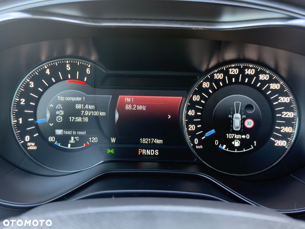 Ford Mondeo 2.0 TDCi STart-Stopp PowerShift-Aut ST-Line - 32