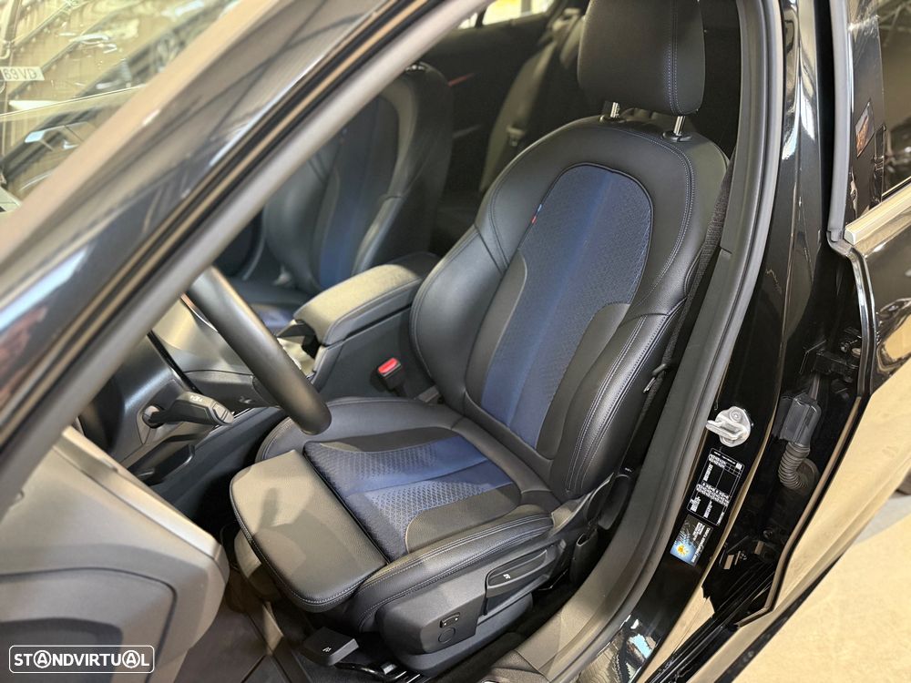 BMW 116 d Pack Desportivo M Auto - 15