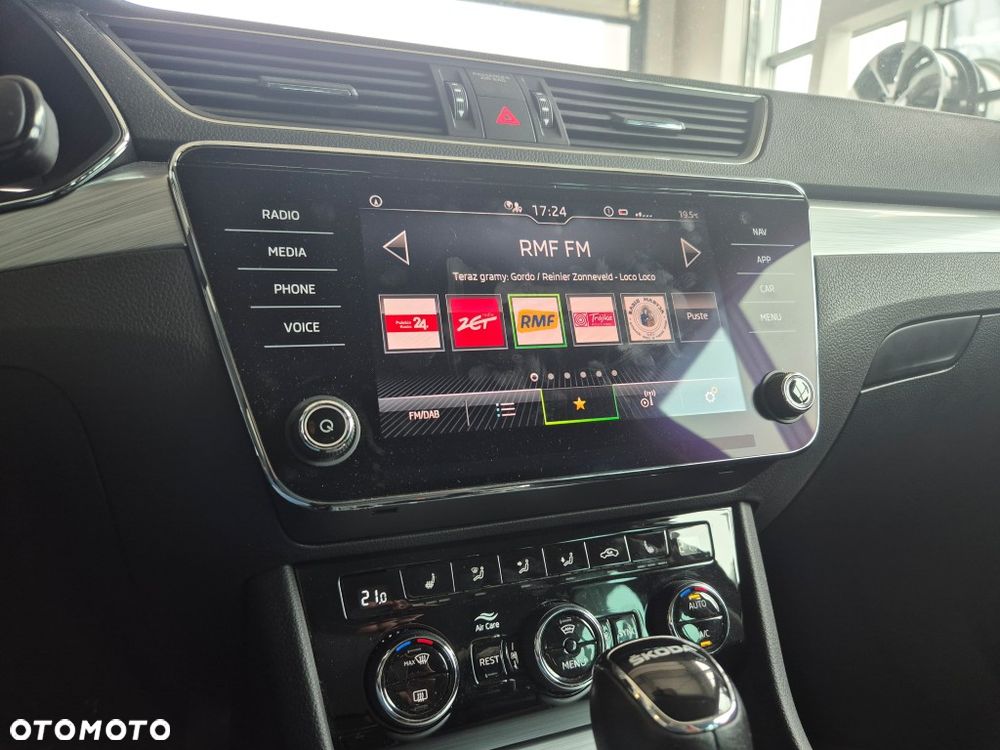 Skoda Superb 2.0 TDI SCR Ambition DSG - 15