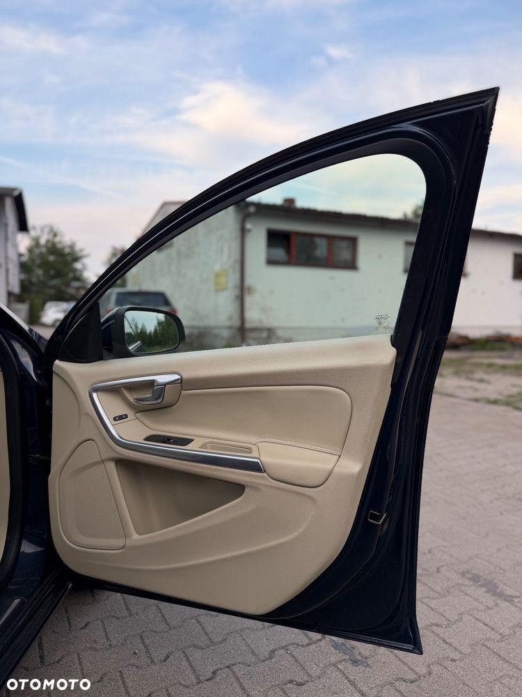 Volvo S60 T5 Geartronic Momentum - 13