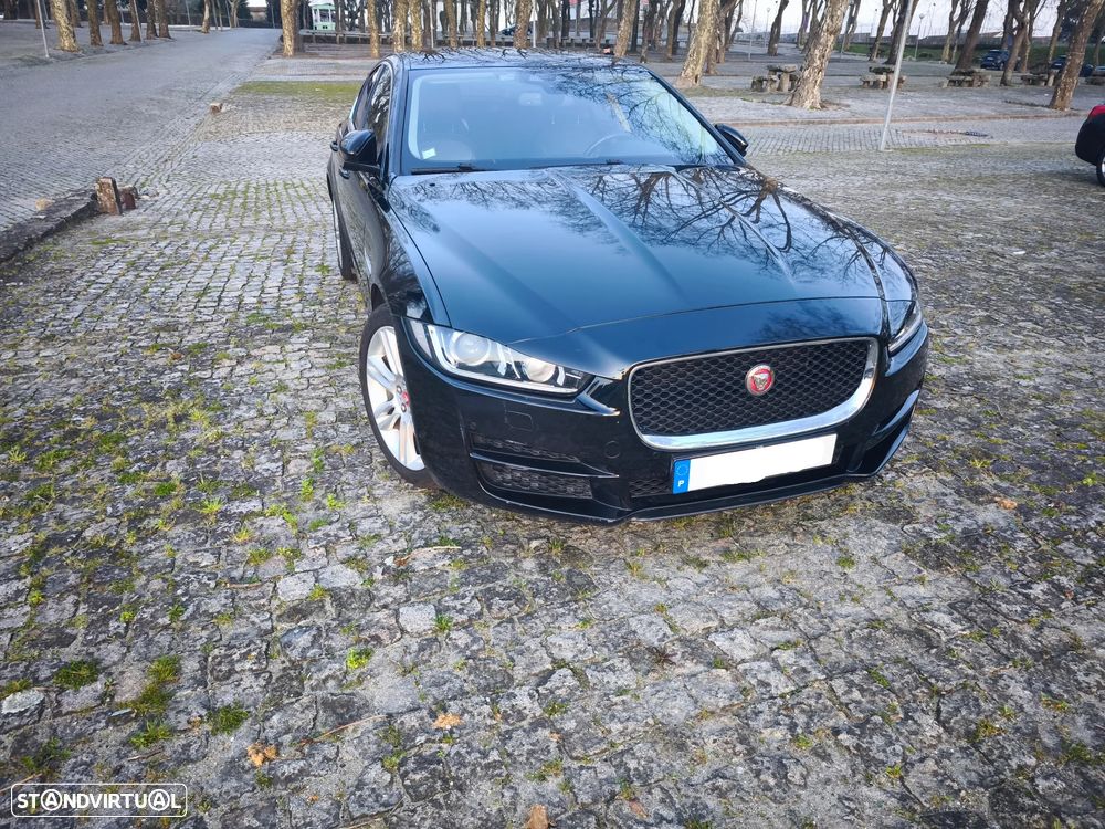 Jaguar XE 2.0 D Prestige Aut. - 5