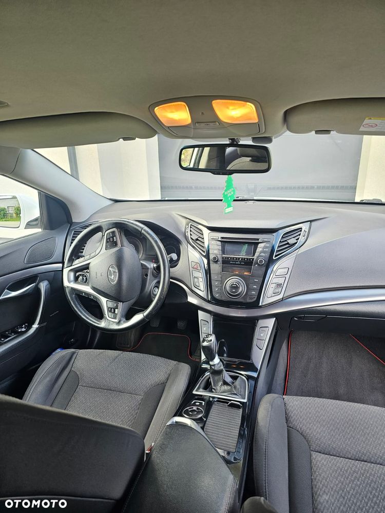Hyundai i40 - 2