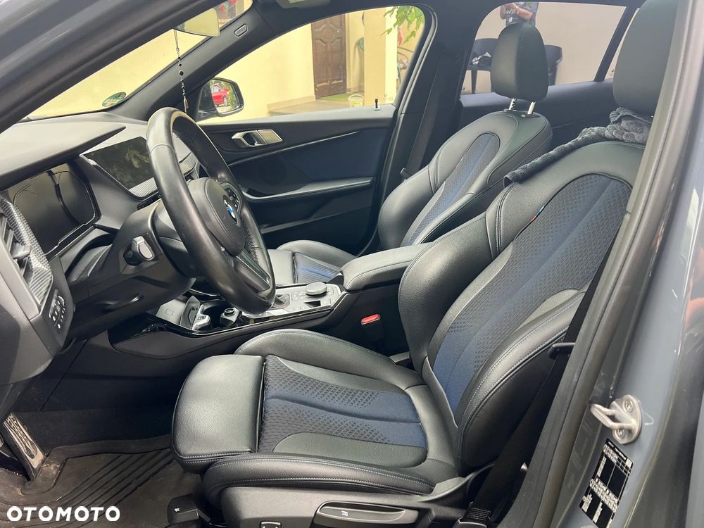 BMW Seria 1 118i M Sport - 19