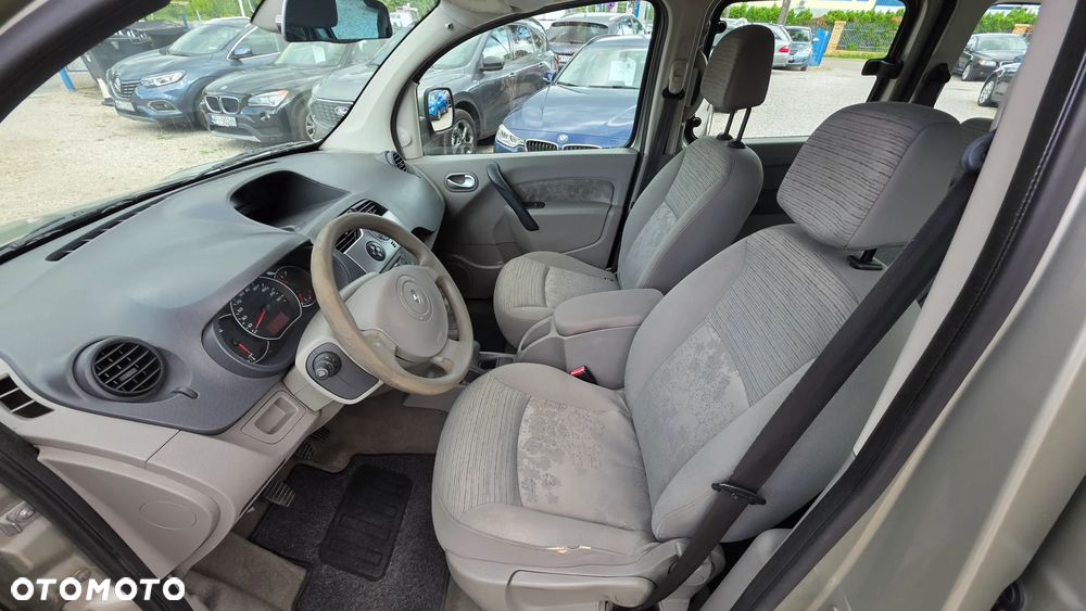 Renault Kangoo 1.6 16V Privilege - 21