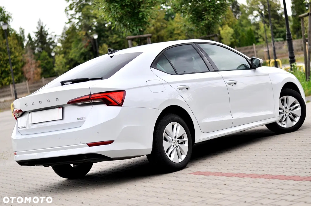 Skoda Octavia 1.5 TSI e-TEC DSG Ambition - 12