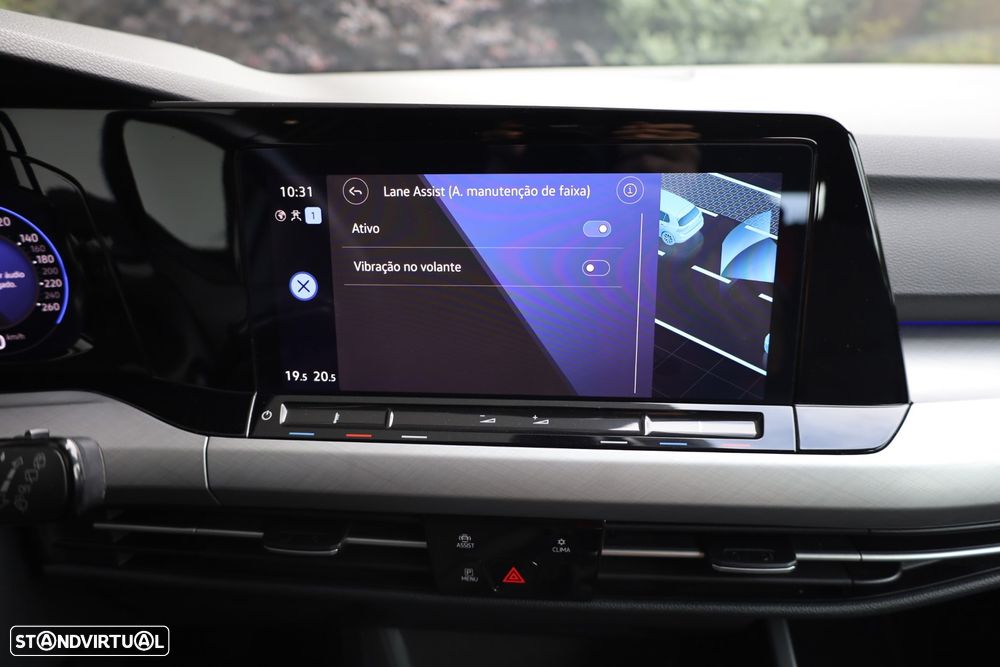 VW Golf 1.0 TSI Life - 31